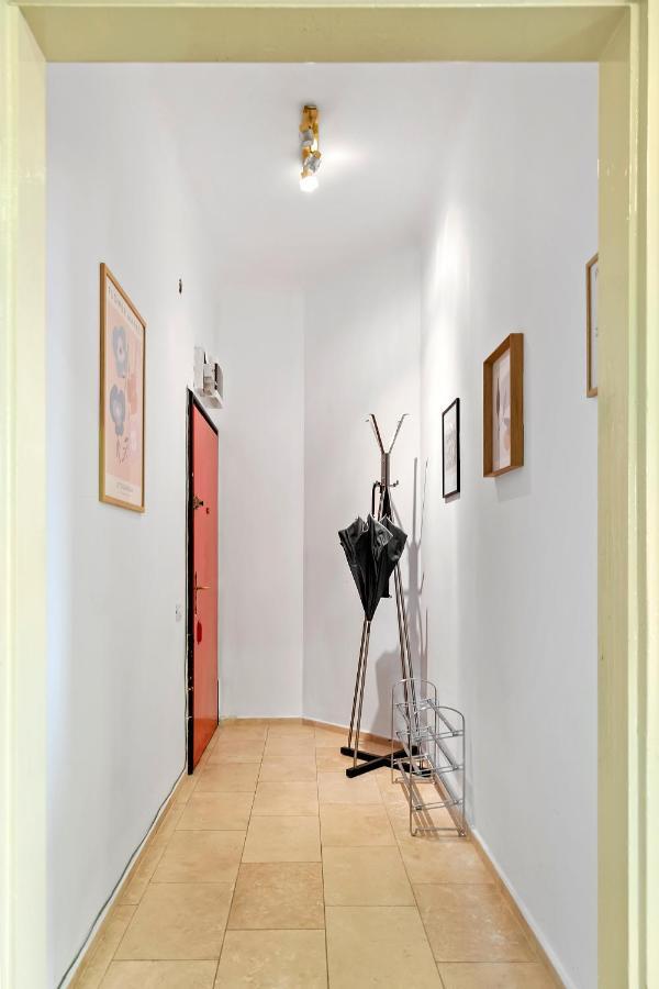 City Heart Retreat Elegant Apartment Bucharest Exterior photo